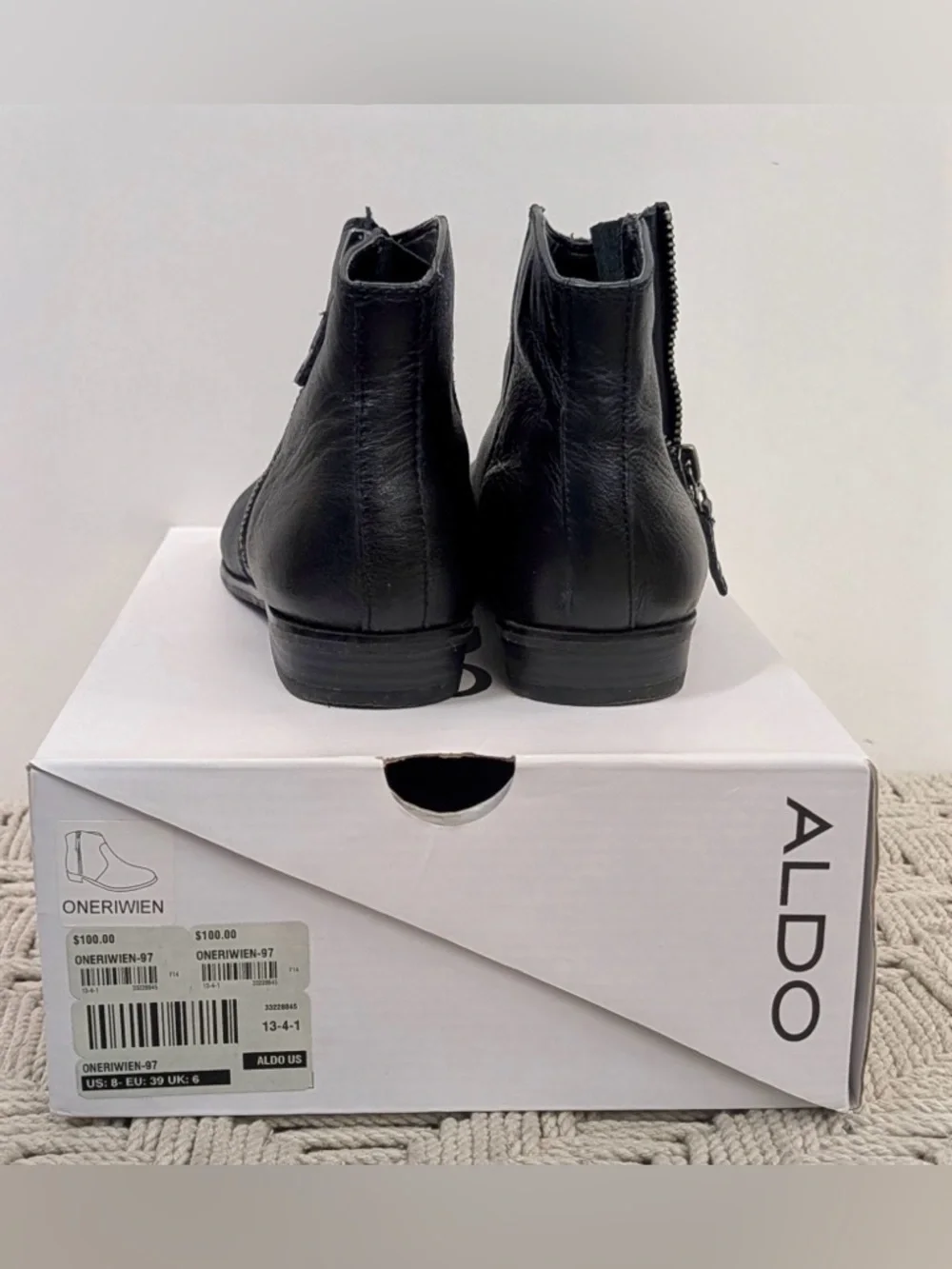 Aldo Oneriwien Black Leather Ankle Boots Women’s Size 8 New in Box $100 MSRP